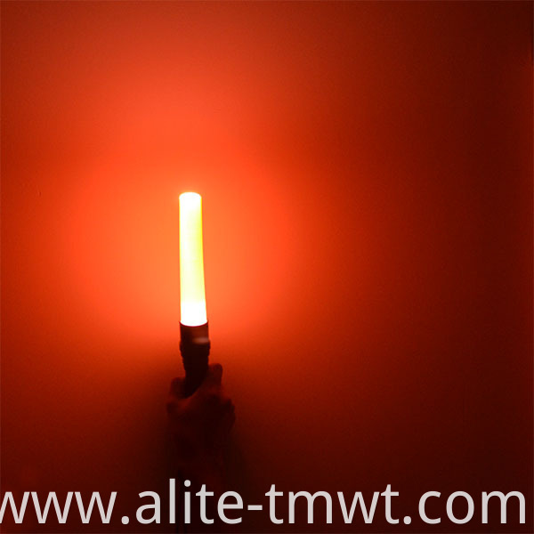 (500295)High Brightness Rechargeable Promotional Materials LED Traffic Light Torch